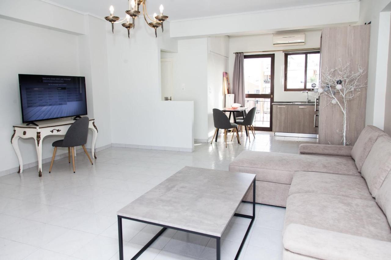 Modern Apt In Heart Of Paleo Faliro! Lägenhet Aten Exteriör bild